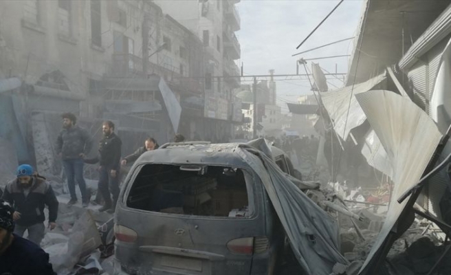 İdlib'e saldırılarda son 2,5 ayda 100'ü çocuk, 313 sivil hayatını kaybetti