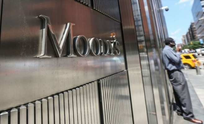 Moody’s: İngiltere ile AB arasında gevşek bağlar ekonomik temeli zayıflatır
