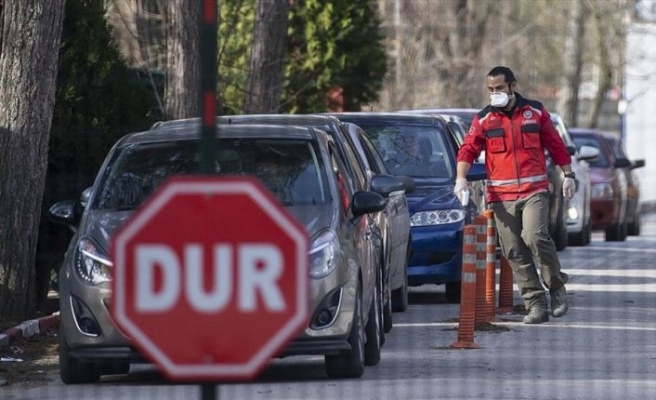 Avrupa'ya açılan sınır kapılarında koronavirüse karşı önlemler alındı