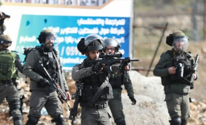 Kudüs'te araçlı saldırıda 12 İsrail askeri yaralandı