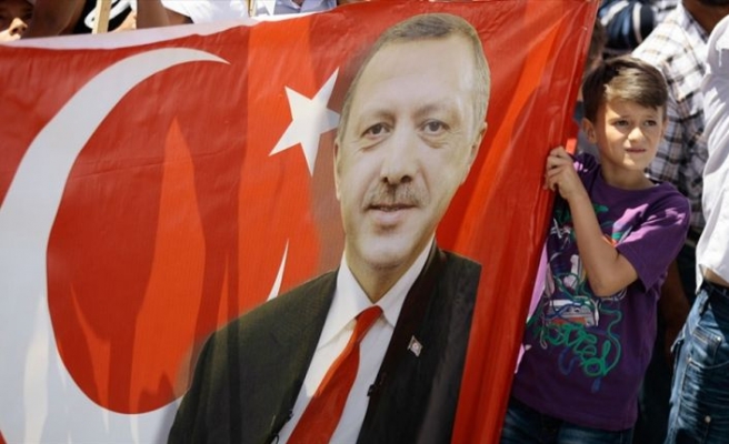 Kuzey Makedonya'da 'en sevilen dünya lideri' Cumhurbaşkanı Erdoğan oldu