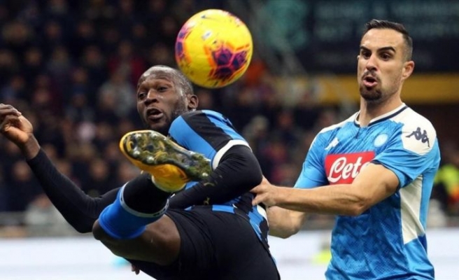 Napoli, kupada Inter'den avantajlı skorla döndü