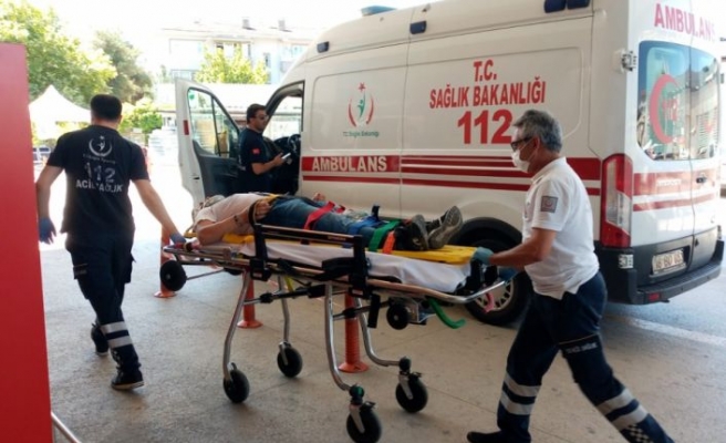 Balıkesir ve Bursa'da trafik kazaları: 1 ölü, 3 yaralı