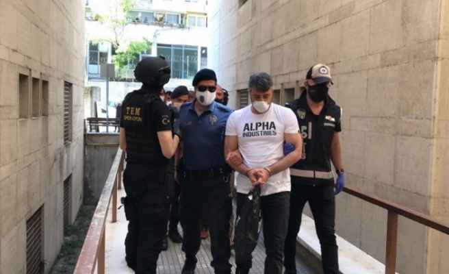 Bursa'da suç örgütü operasyonunda gözaltına alınan 9 şüpheli adliyeye sevk edildi