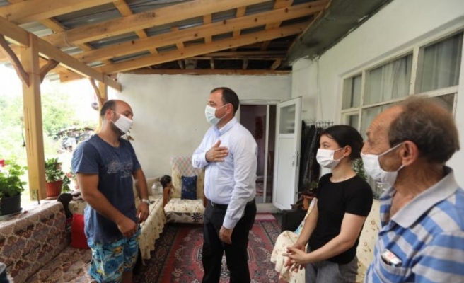 Sakarya Valisi Kaldırım'dan patlamada yaralananlara "geçmiş olsun" ziyareti