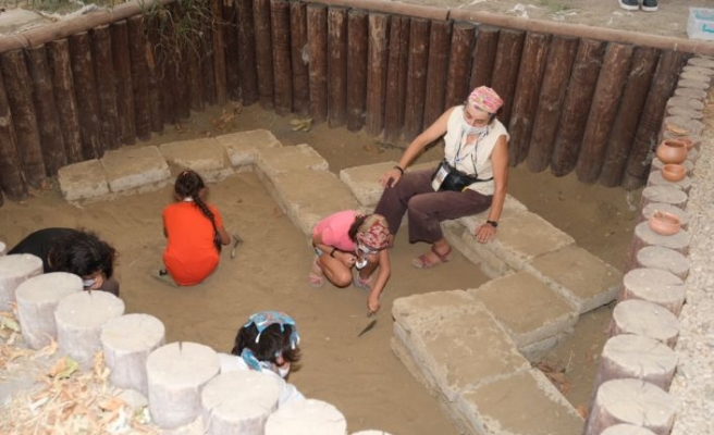 Arkeoloji meraklıları Bursa'da buluştu
