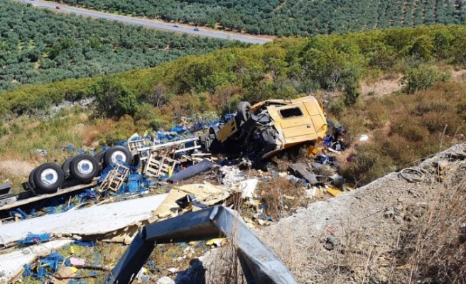 Bursa'daki trafik kazalarında 2 kişi hayatını kaybetti, 2 kişi yaralandı