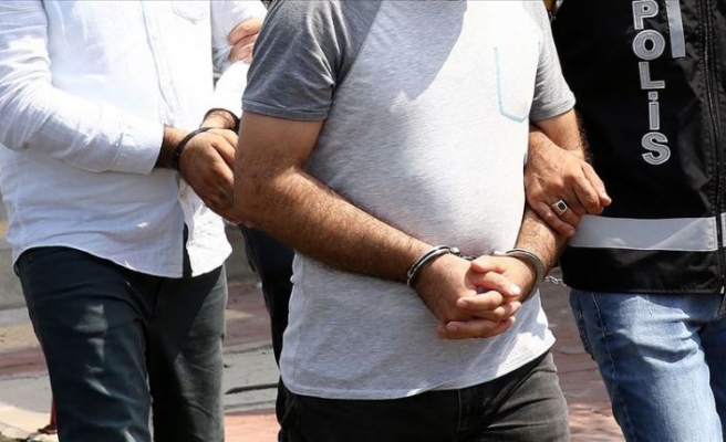 FETÖ'nün 'mahrem imam' yapılanmasına yönelik operasyonda 24 şüpheli gözaltına alındı