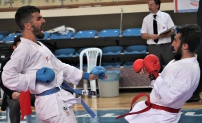 İşitme Engelliler Türkiye Karate Şampiyonası Sakarya'da düzenlenecek