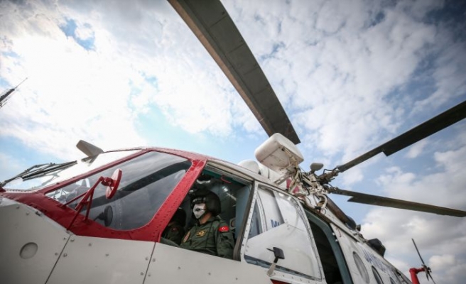 Bursa'da jandarmadan helikopterle trafik denetimi