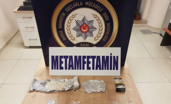 Bursa'da uyuşturucu operasyonunda gözaltına alınan 3 şüpheli tutuklandı