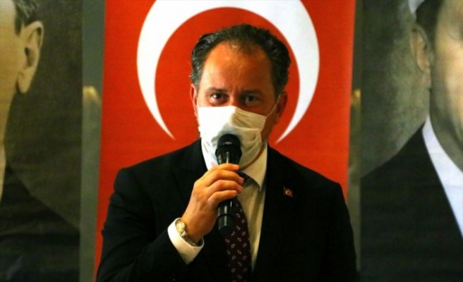 DSP'den istifa eden Marmaraereğlisi Belediye Başkanı Ata, AK Parti'ye geçti