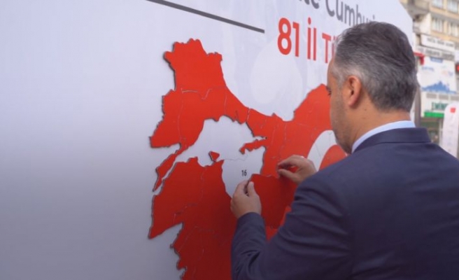 29 Ekim Cumhuriyet Bayramı'nda Türkiye haritası yapbozu ilgi gördü