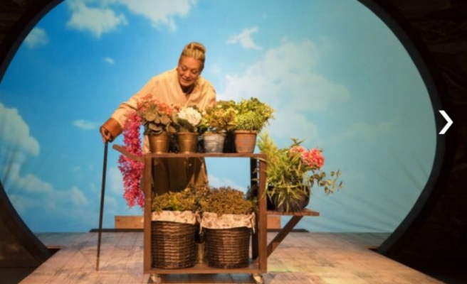 Devlet Tiyatroları Edirne Sahnesi “Annemin Son Çığlıkları“ oyunuyla perdesini yeniden açacak
