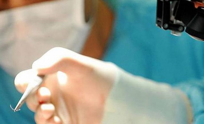 Edirne'de “bıçak parası“ alan doktor tutuklandı