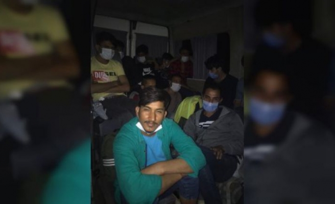 Tekirdağ'da Avrupa'ya gitmeye çalışan 17 sığınmacı yakalandı