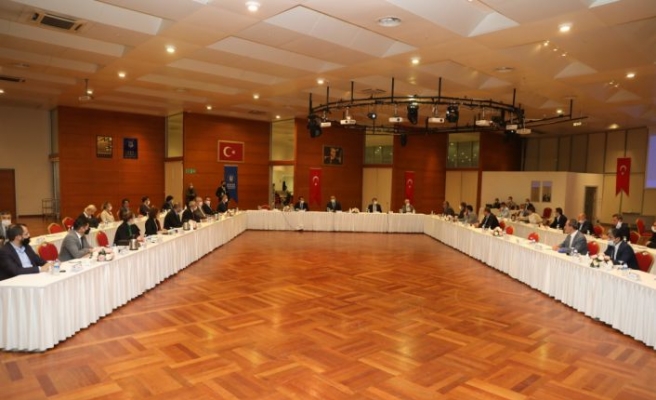 Bursa'da 17 ilçe belediye başkanı ile “deprem“ toplantısı