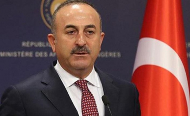 Bakan Çavuşoğlu: Cumhurbaşkanı Erdoğan'ı hedef alan açıklamalar kabul edilemez