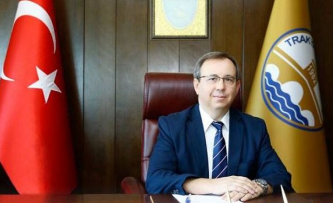 Rektör Tabakoğlu, Trakya Üniversitesi mezunu KKTC Başbakanı Saner'i kutladı