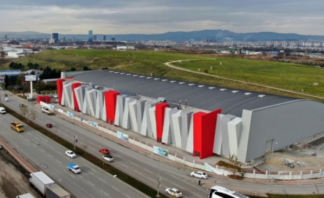 Türkiye'nin en büyük atletizm salonu açılış için gün sayıyor