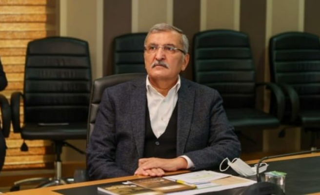 Beykoz Belediye Başkanı Murat Aydın'ın babası koronavirüse yenildi