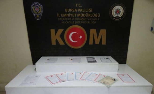 Bursa merkezli tapu dolandırıcılığı operasyonunda 16 şüpheli yakalandı