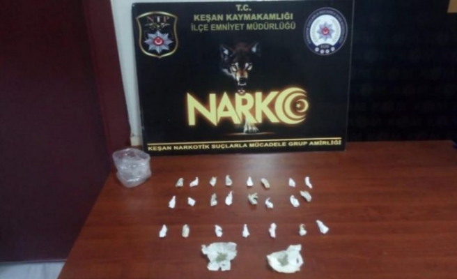 Edirne'de uyuşturucu operasyonunda 5 kişi yakalandı
