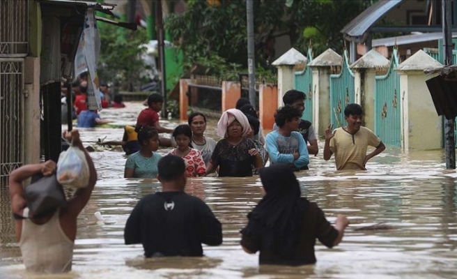 Endonezya’da 4 bin 440 kişi selden etkilendi