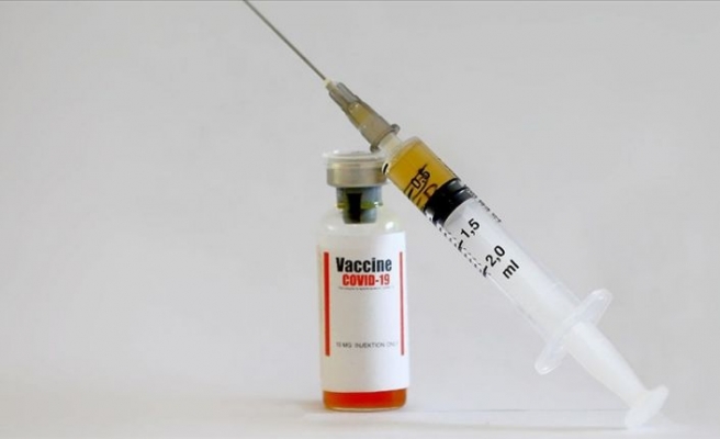 İngiltere'de Kovid-19 aşısı yapılanların sayısı 1,3 milyona çıktı