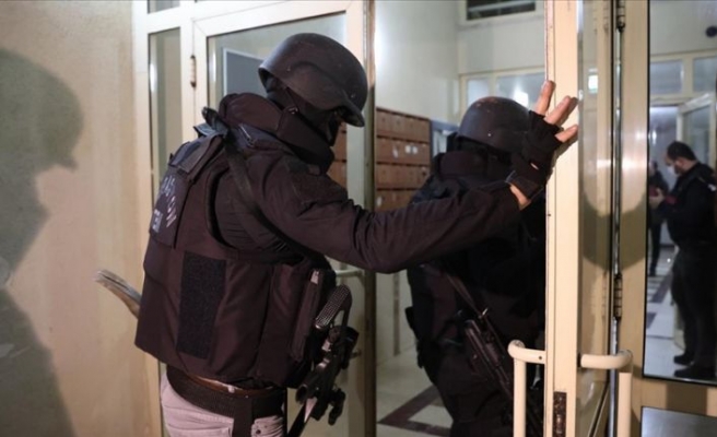 İstanbul'da DEAŞ'a yönelik operasyon: 9 gözaltı