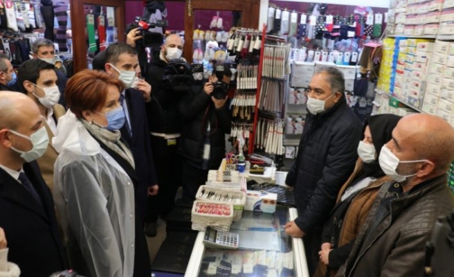 İYİ Parti Genel Başkanı Akşener, Sakarya'da ziyaretlerde bulundu