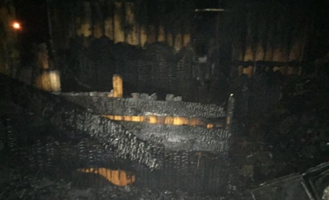 Sakarya'da barakada yalnız yaşayan kişi yangında öldü