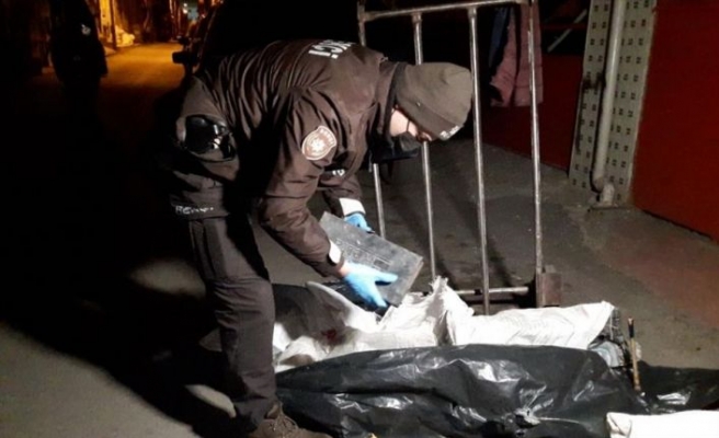 Bursa'da otomobillerden 40 bin liralık akü çalan şüpheliler yakalandı