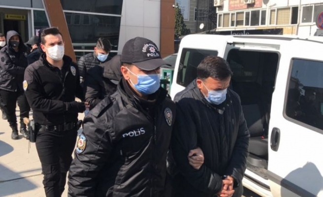 GÜNCELLEME - Kocaeli merkezli 9 ilde “konteyner dolandırıcılığı“ iddiasıyla yakalanan 40 şüpheliden 7'si tutuklandı