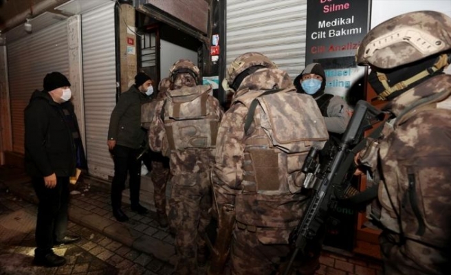 İstanbul merkezli uyuşturucu operasyonunda 52 şüpheli yakalandı