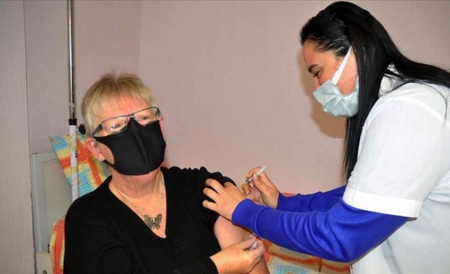 Muğla'da yaşayan yerleşik yabancılar Kovid-19 aşısının ilk dozunu oldu
