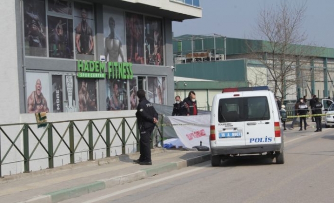 Bursa'da balkondan düşen kadın öldü
