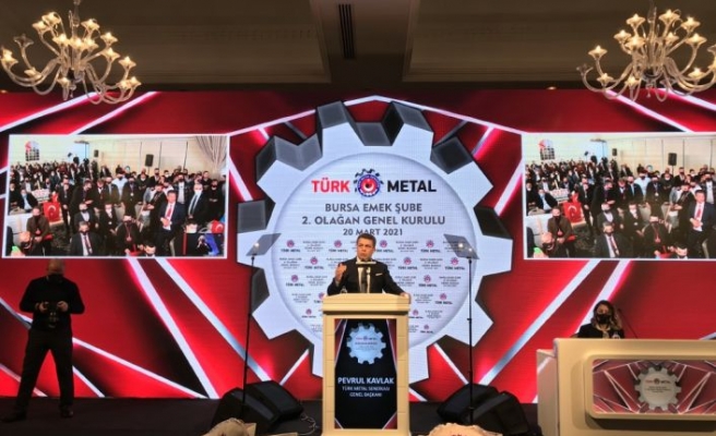 Türk Metal Sendikası Başkanı Kavlak, Bursa Emek Şubesi 2. Olağan Genel Kurulu'na katıldı: