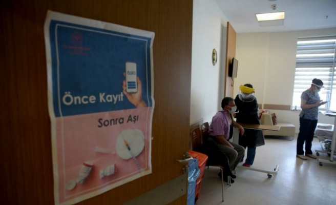 Trakya'da Kovid-19'la mücadelede BioNTech aşılarının ilk dozları uygulanmaya başlandı