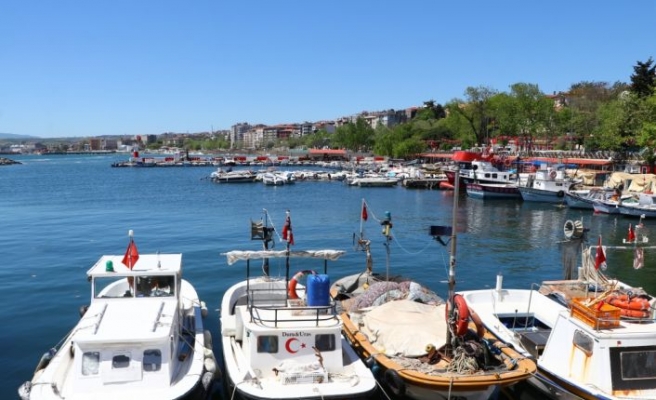 Marmara'da deniz salyası rüzgarın da etkisiyle büyük oranda dağıldı