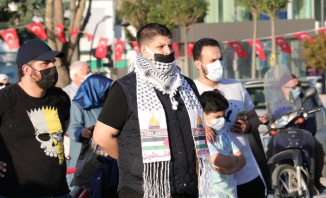 Sakarya'da İsrail'in Filistin'e yönelik saldırıları protesto edildi