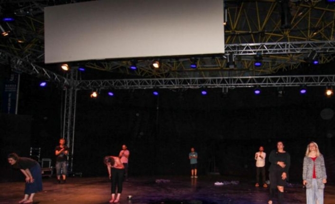 “Bursa Uluslararası Balkan Ülkeleri Tiyatro Festivali“ başladı