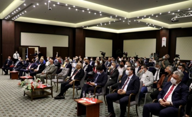 CHP Grup Başkanvekili Özel, Edirne'de “Laiklik Üzerine Düşünceler“ paneline katıldı