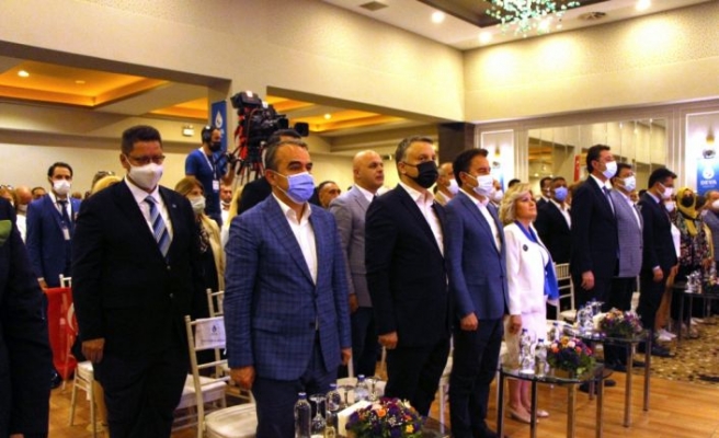 DEVA Partisi Genel Başkanı Babacan Balıkesir'de partisinin ilçe kongresine katıldı