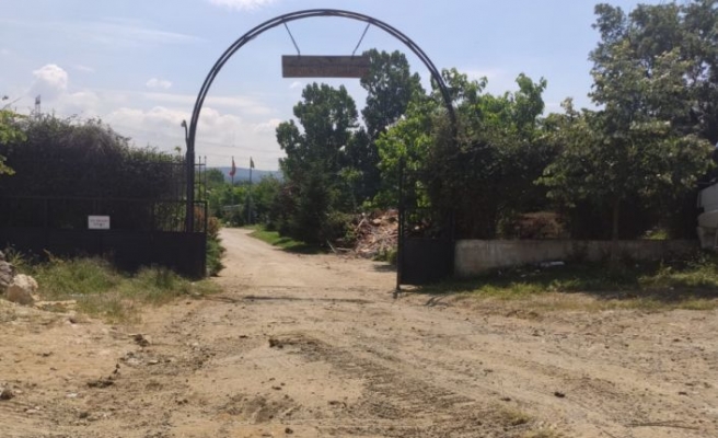 İYİ Partili Türkkan'ın ortağı olduğu şirkete ait çiftlikteki bazı kaçak yapıların yıkımı tamamlandı