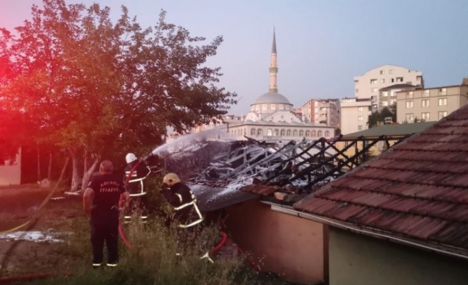 Kocaeli'de bir evde çıkan yangın söndürüldü