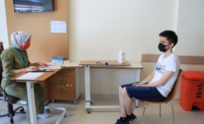 Trakya'da sağlık çalışanlarından “bayramda da aşı olun“ çağrısı