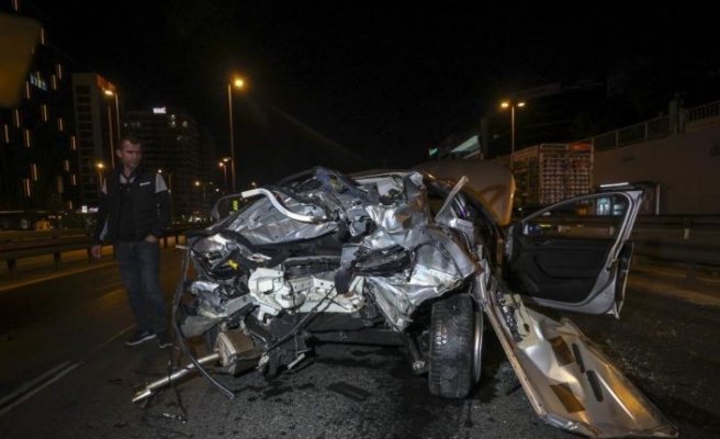İstanbul'da meydana gelen trafik kazasında 5 kişi yaralandı