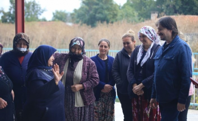 Kırklareli'nde köylü kadınlara 