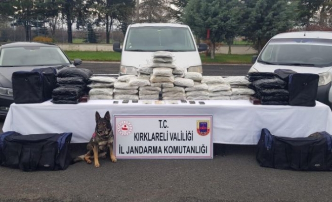 Bulgaristan'dan Türkiye'ye uyuşturucu sevkiyatı yaptıkları belirlenen 5 şüpheli yakalandı